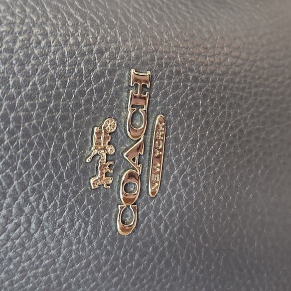 Coach Pebbled leather 2 way bag - Picture 3 of 12